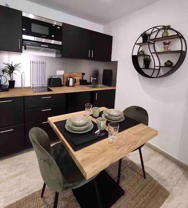 Superbe Studio Avec Balcon Rue D'Antibes Cannes